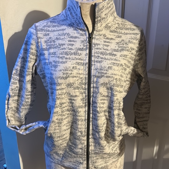 🔥Zyia Active Cream Combo Zip Up Jacket🔥 - Picture 7 of 8